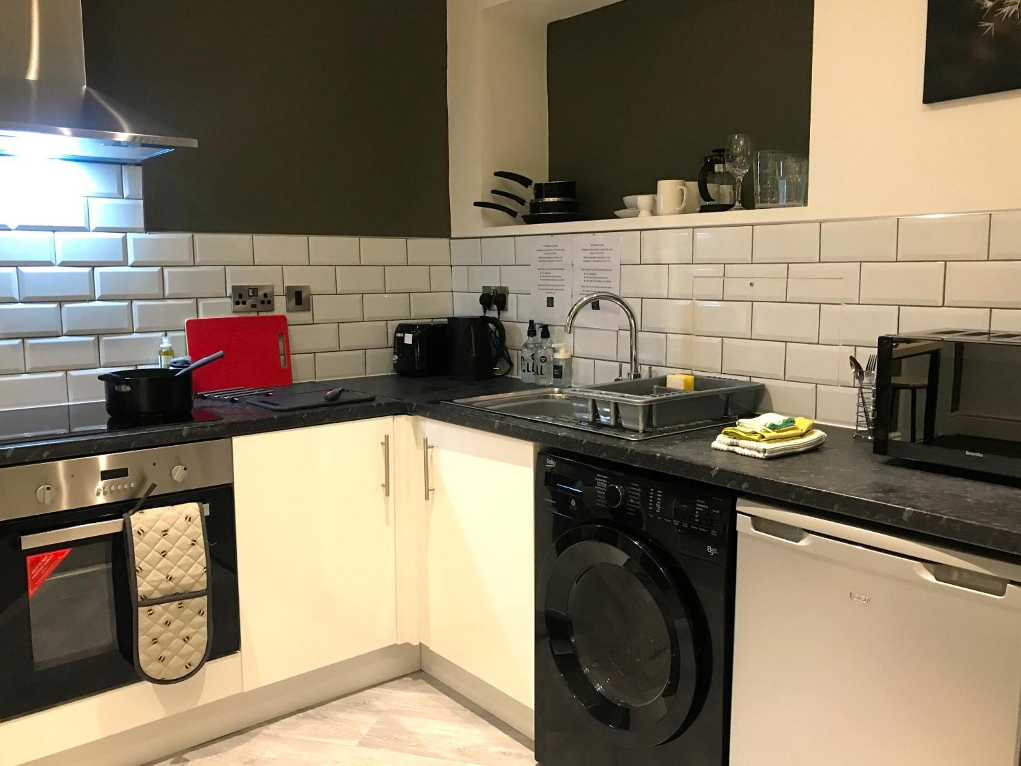 Contemporary 1 Bed Studio For Comfy Stay In Wigan Kültér fotó